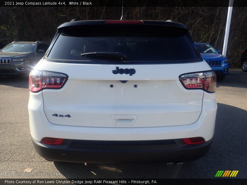 White / Black 2021 Jeep Compass Latitude 4x4