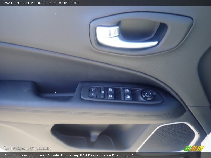 White / Black 2021 Jeep Compass Latitude 4x4