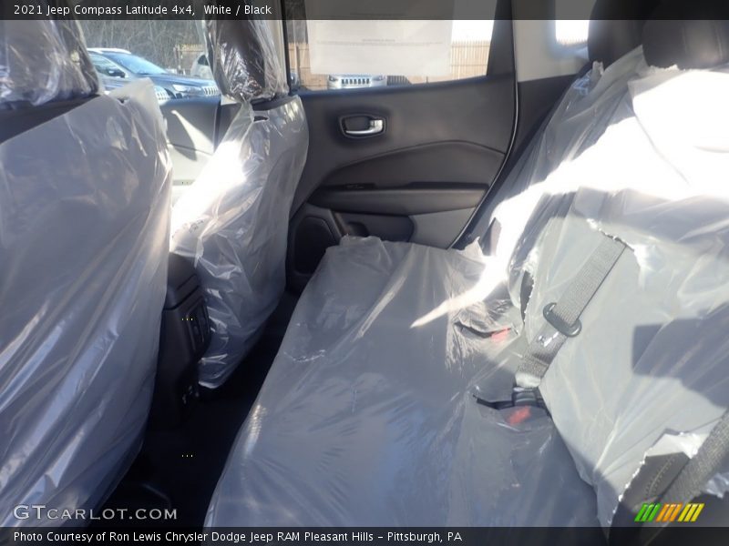 White / Black 2021 Jeep Compass Latitude 4x4