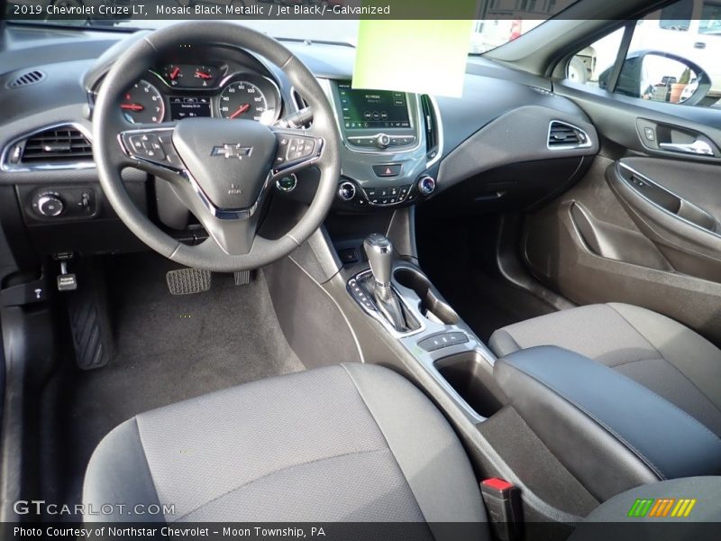 Mosaic Black Metallic / Jet Black/­Galvanized 2019 Chevrolet Cruze LT