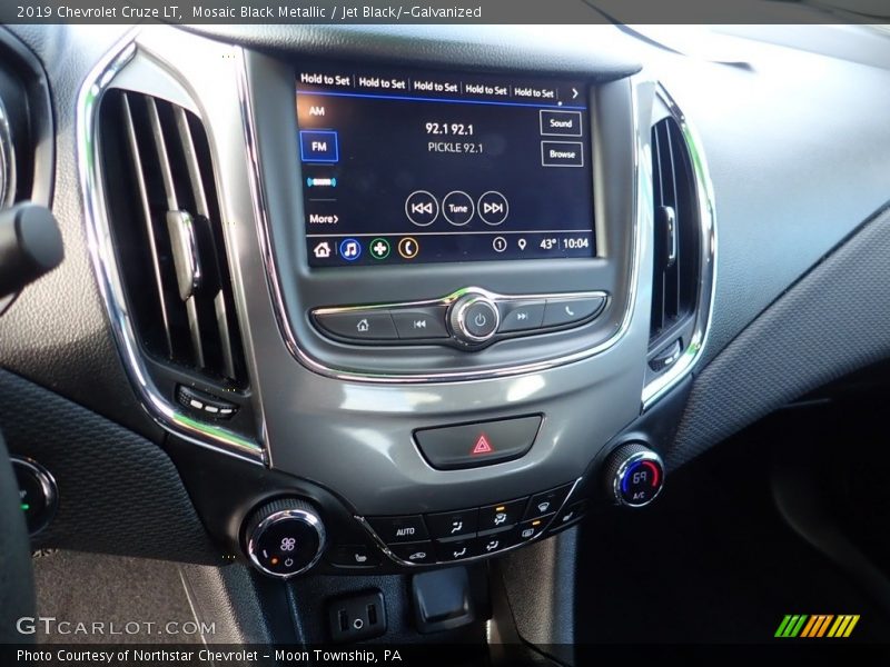 Mosaic Black Metallic / Jet Black/­Galvanized 2019 Chevrolet Cruze LT