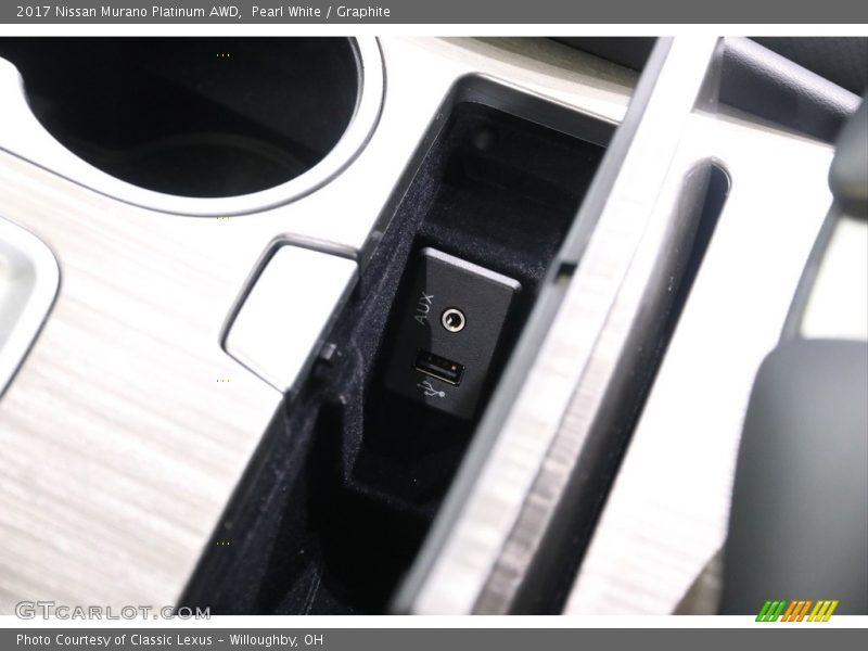 Pearl White / Graphite 2017 Nissan Murano Platinum AWD