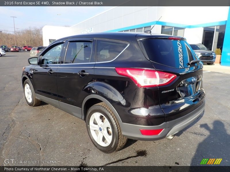 Shadow Black / Charcoal Black 2016 Ford Escape SE 4WD