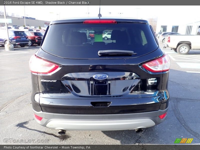 Shadow Black / Charcoal Black 2016 Ford Escape SE 4WD