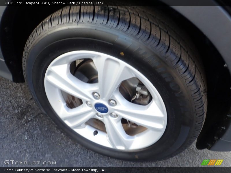 Shadow Black / Charcoal Black 2016 Ford Escape SE 4WD