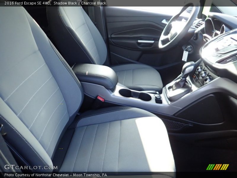 Shadow Black / Charcoal Black 2016 Ford Escape SE 4WD