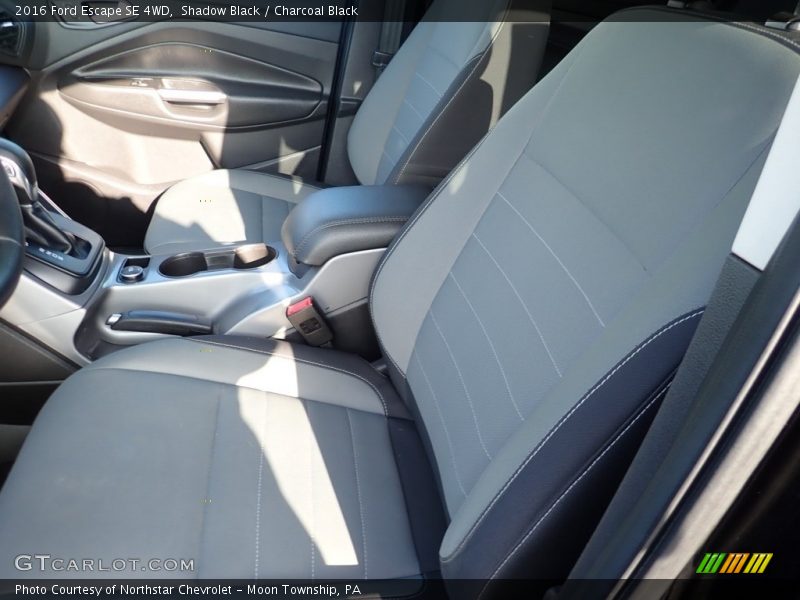 Shadow Black / Charcoal Black 2016 Ford Escape SE 4WD