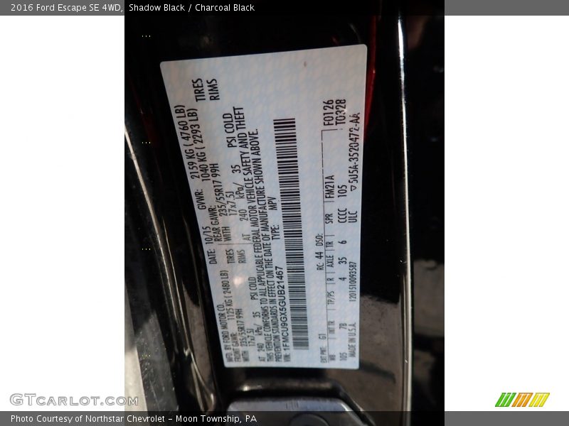 Shadow Black / Charcoal Black 2016 Ford Escape SE 4WD