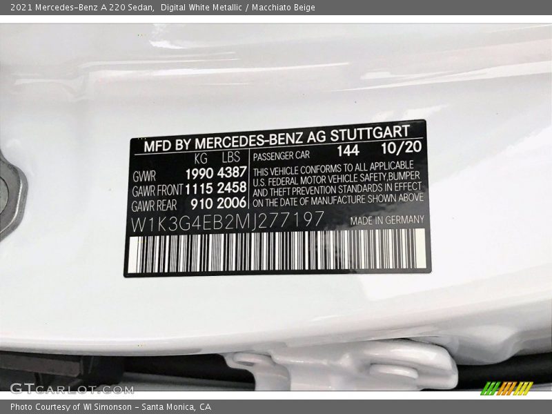 Digital White Metallic / Macchiato Beige 2021 Mercedes-Benz A 220 Sedan