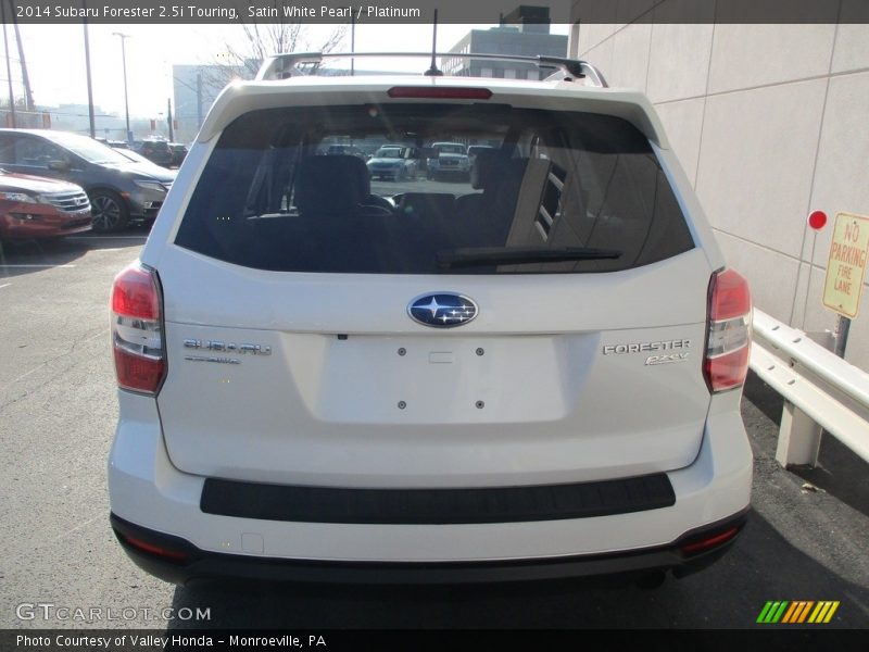 Satin White Pearl / Platinum 2014 Subaru Forester 2.5i Touring