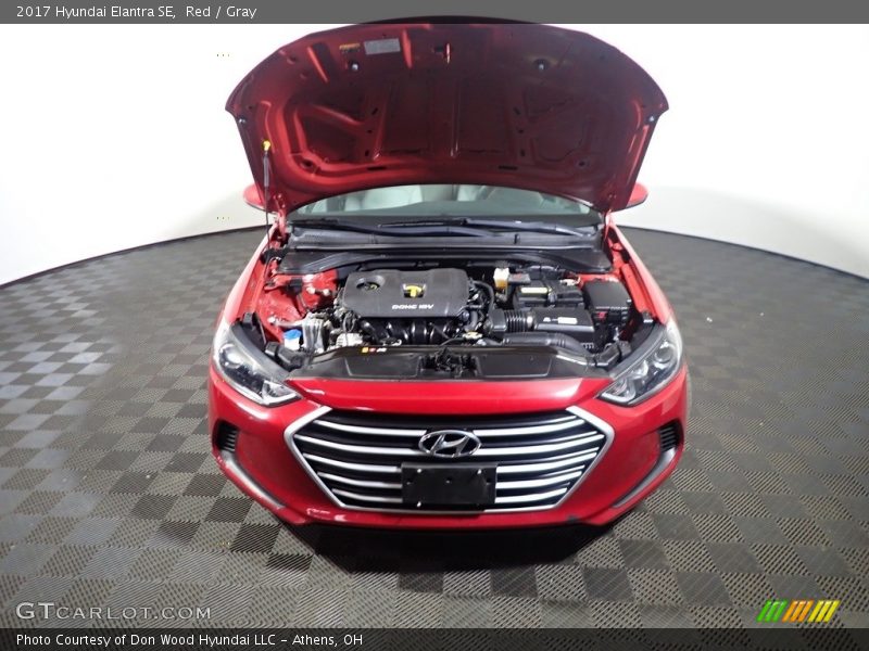 Red / Gray 2017 Hyundai Elantra SE
