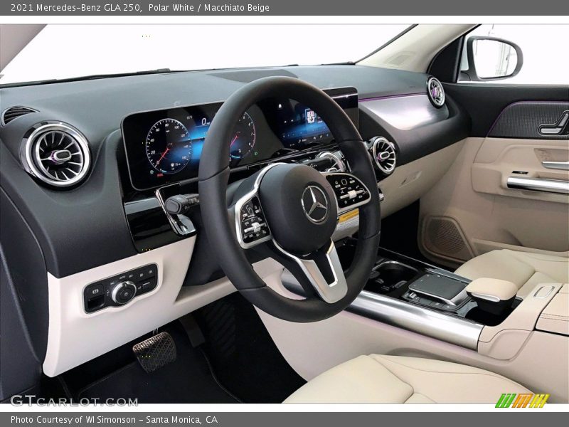 Polar White / Macchiato Beige 2021 Mercedes-Benz GLA 250