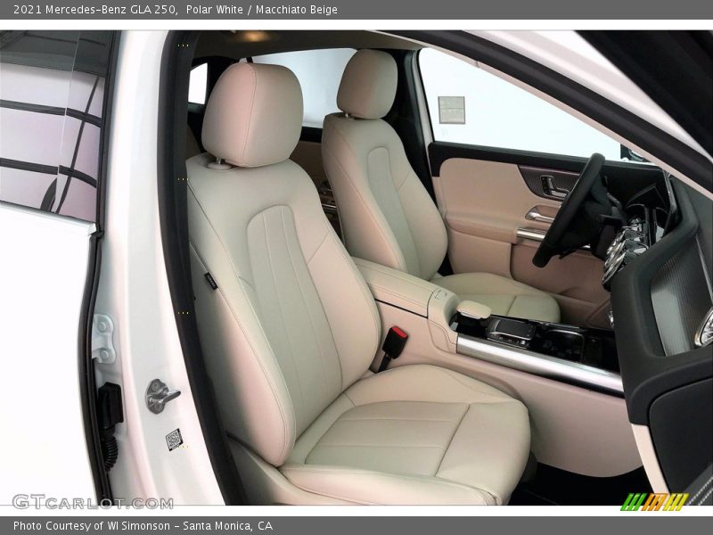 Polar White / Macchiato Beige 2021 Mercedes-Benz GLA 250