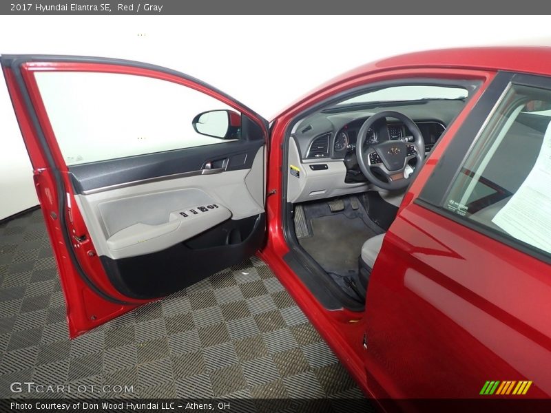 Red / Gray 2017 Hyundai Elantra SE