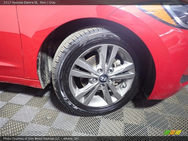 Red / Gray 2017 Hyundai Elantra SE