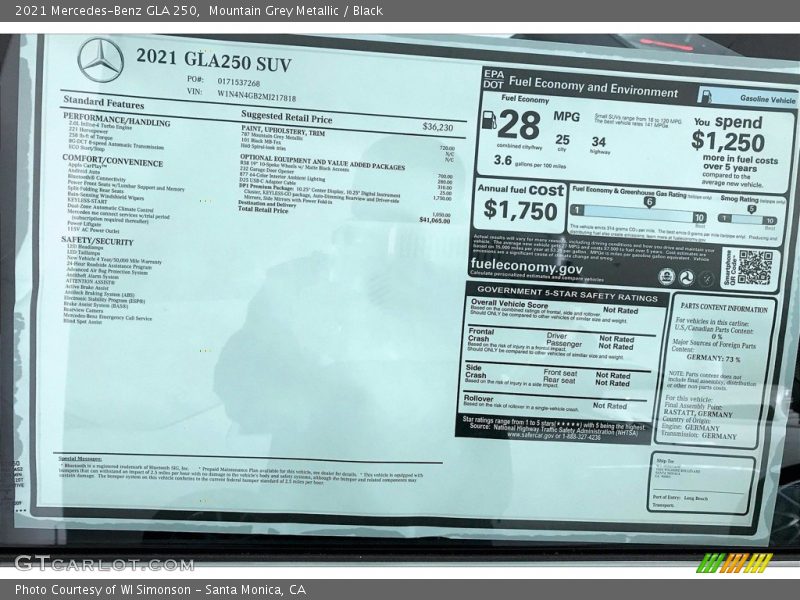 Mountain Grey Metallic / Black 2021 Mercedes-Benz GLA 250