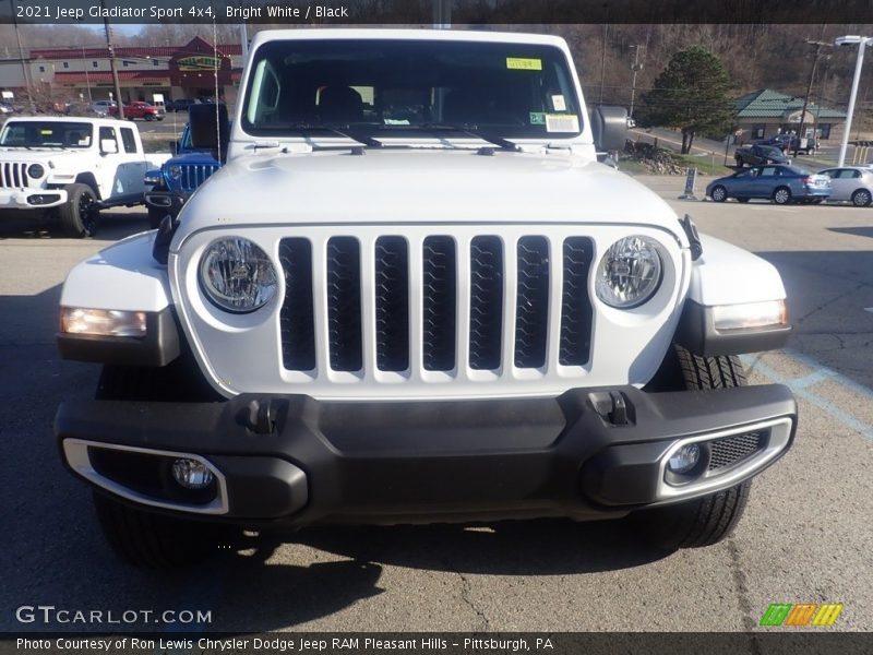 Bright White / Black 2021 Jeep Gladiator Sport 4x4