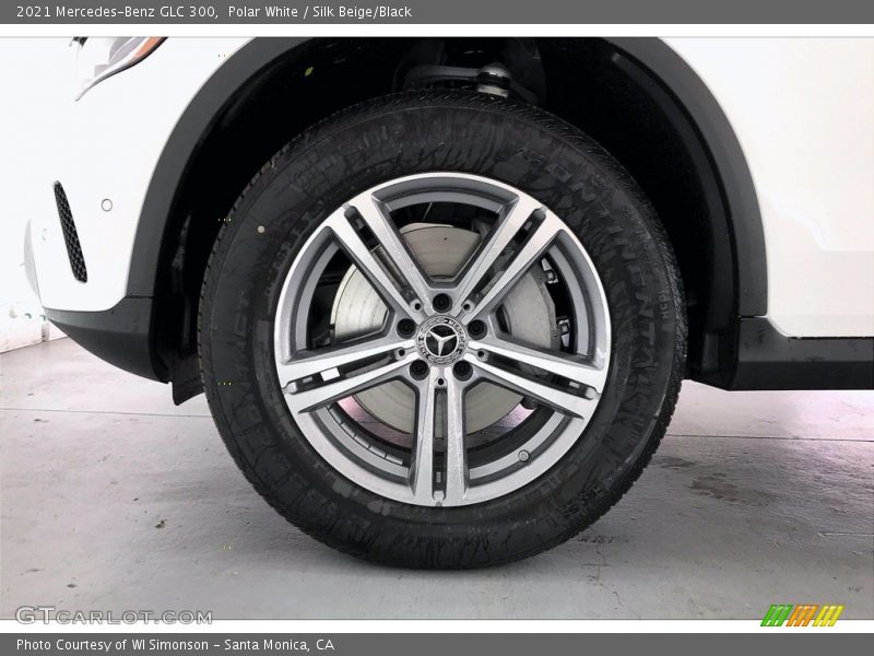 Polar White / Silk Beige/Black 2021 Mercedes-Benz GLC 300