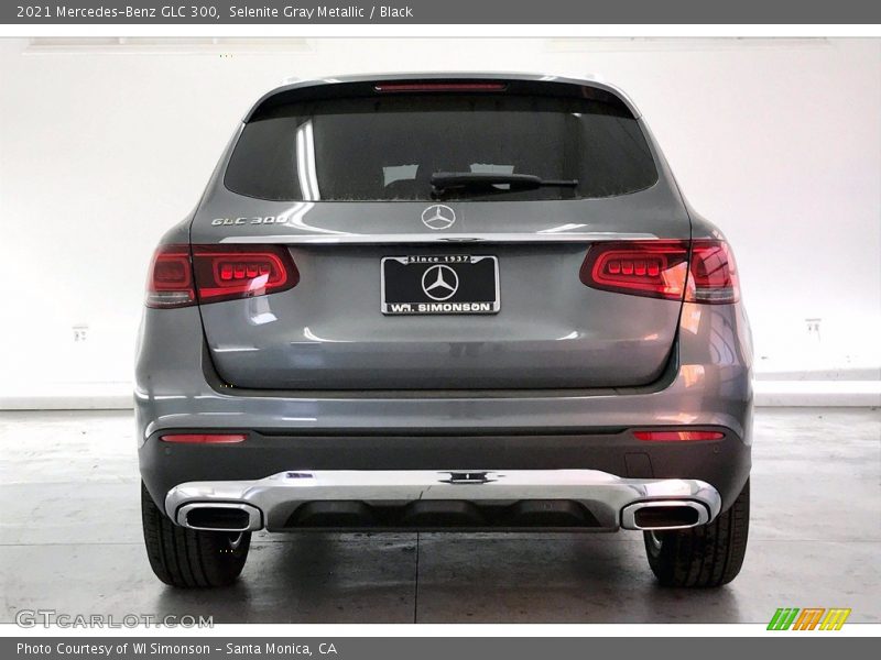 Selenite Gray Metallic / Black 2021 Mercedes-Benz GLC 300