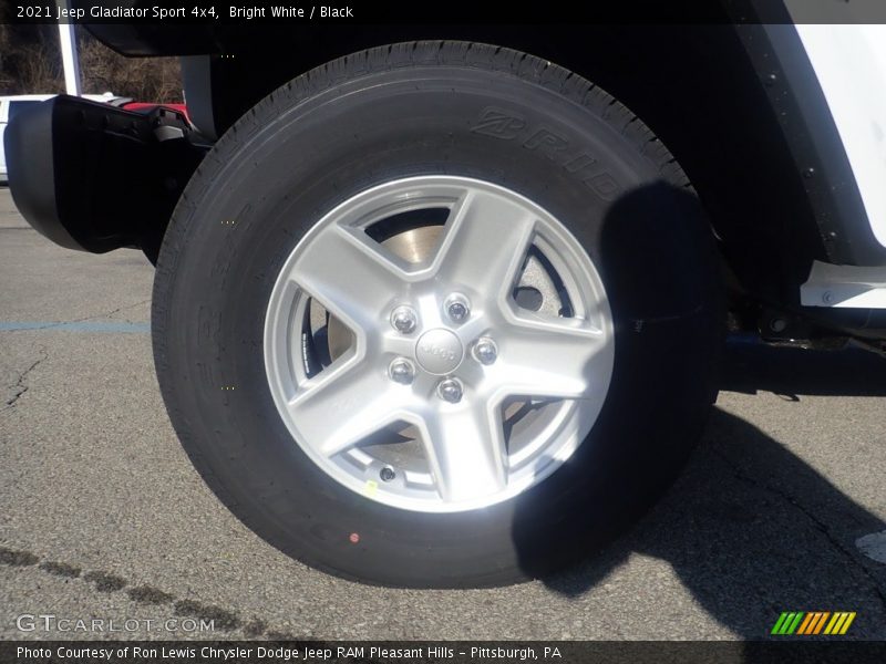 Bright White / Black 2021 Jeep Gladiator Sport 4x4