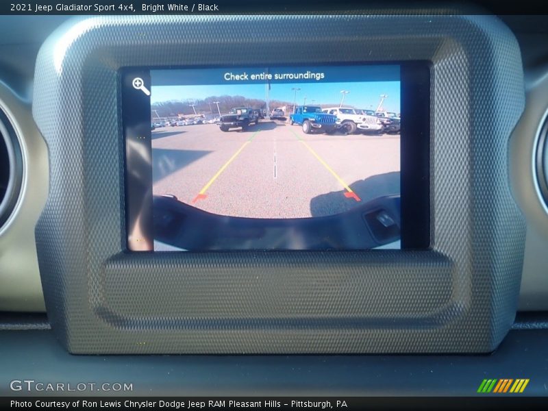 Bright White / Black 2021 Jeep Gladiator Sport 4x4