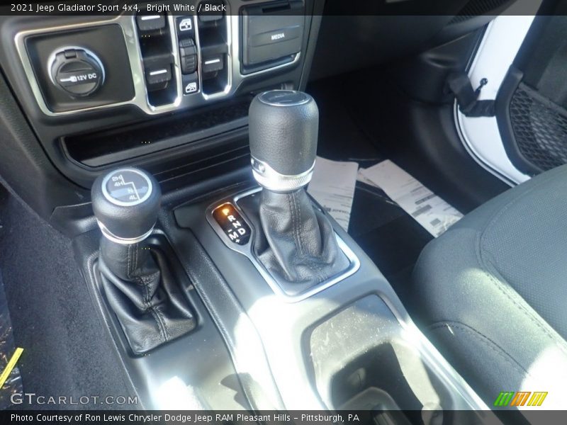 Bright White / Black 2021 Jeep Gladiator Sport 4x4