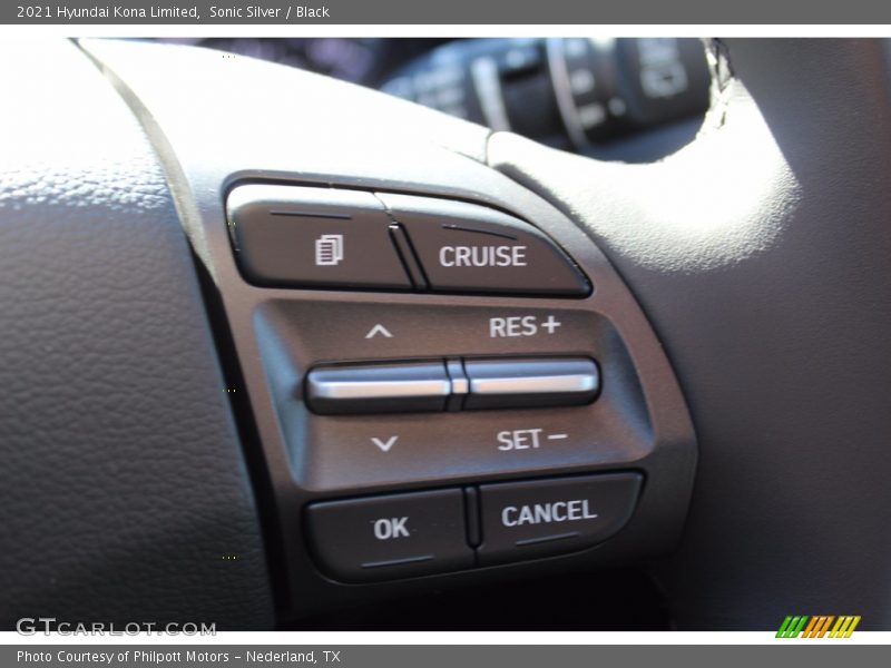 Sonic Silver / Black 2021 Hyundai Kona Limited