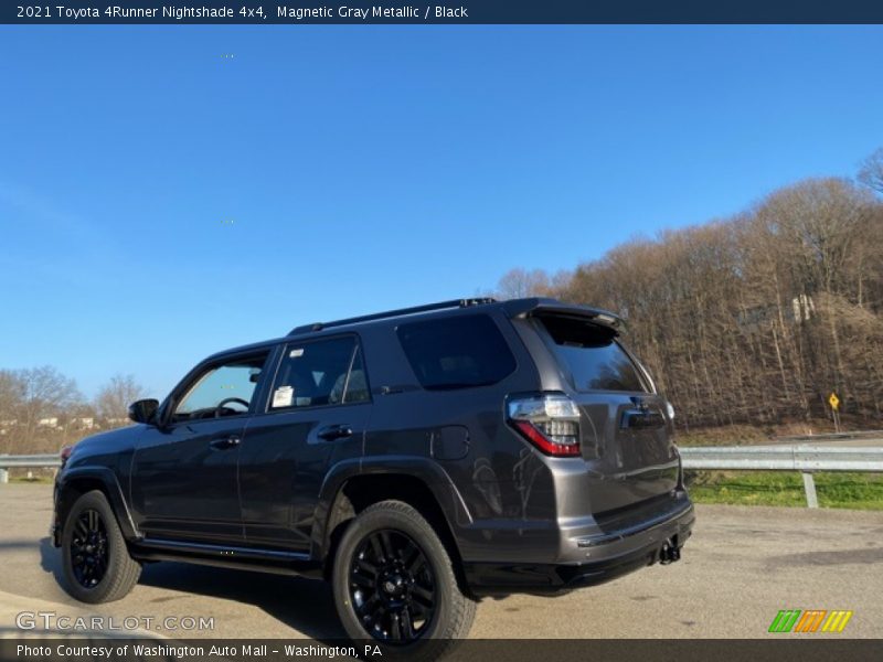 Magnetic Gray Metallic / Black 2021 Toyota 4Runner Nightshade 4x4