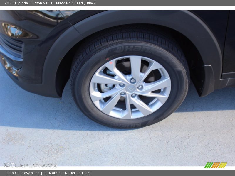 Black Noir Pearl / Black 2021 Hyundai Tucson Value