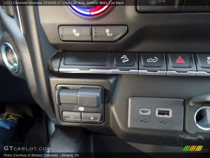 Controls of 2021 Silverado 2500HD LT Crew Cab 4x4