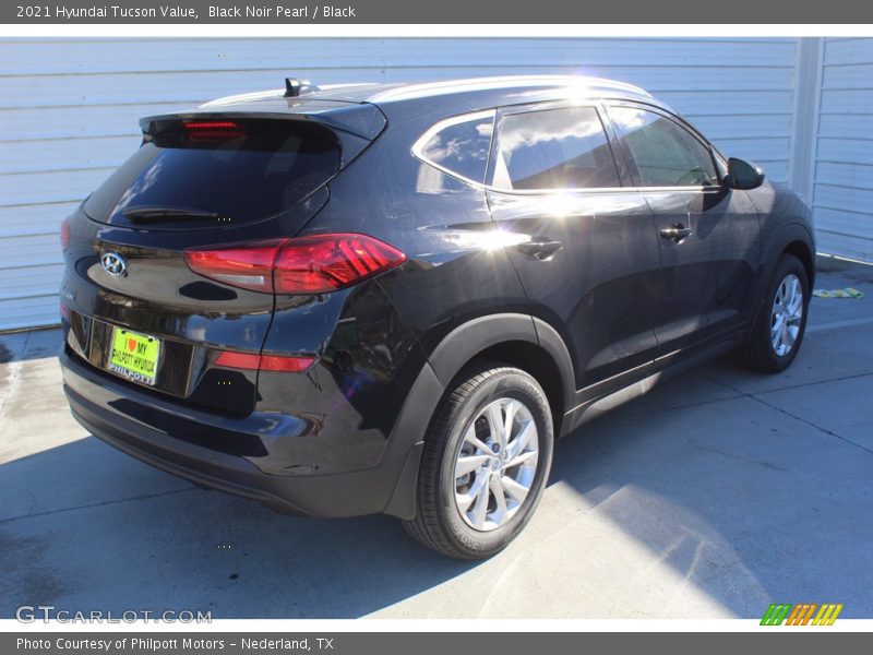 Black Noir Pearl / Black 2021 Hyundai Tucson Value