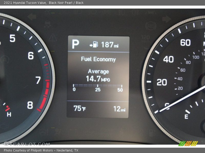 Black Noir Pearl / Black 2021 Hyundai Tucson Value