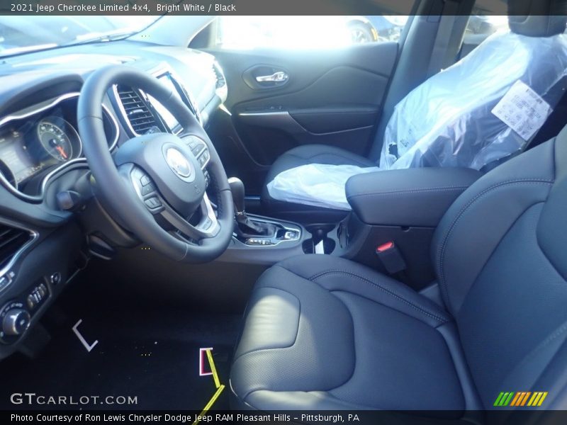 Bright White / Black 2021 Jeep Cherokee Limited 4x4