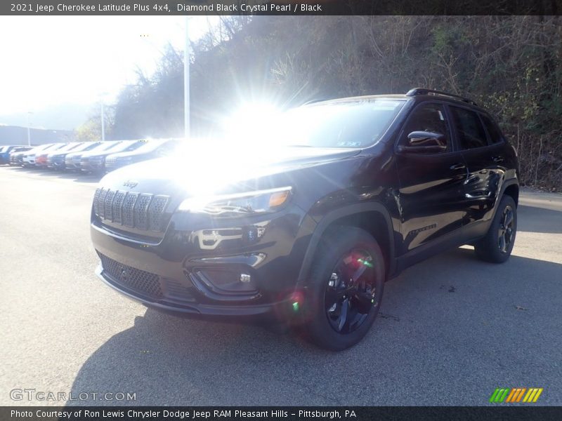 Diamond Black Crystal Pearl / Black 2021 Jeep Cherokee Latitude Plus 4x4