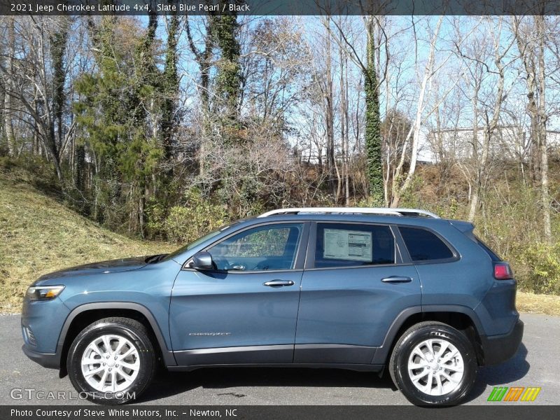 Slate Blue Pearl / Black 2021 Jeep Cherokee Latitude 4x4