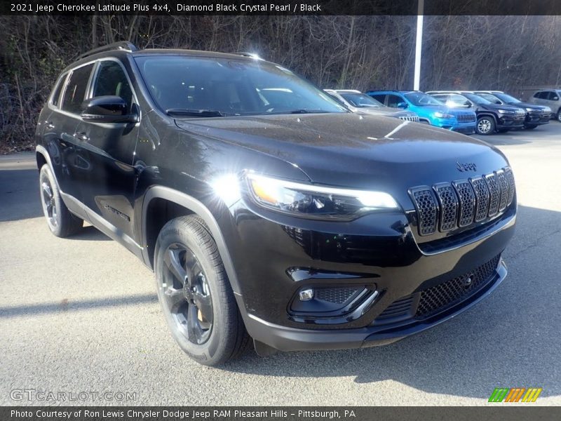 Diamond Black Crystal Pearl / Black 2021 Jeep Cherokee Latitude Plus 4x4