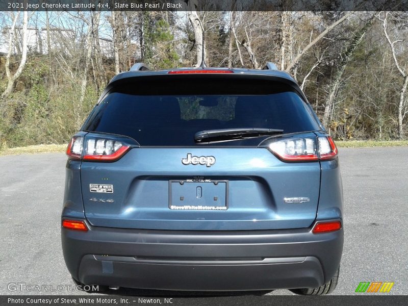 Slate Blue Pearl / Black 2021 Jeep Cherokee Latitude 4x4