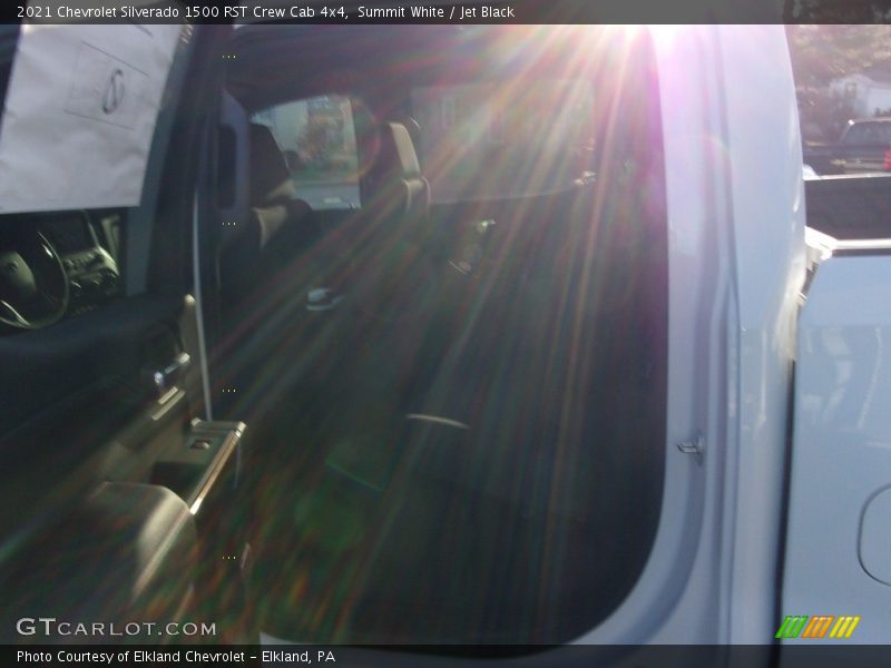 Summit White / Jet Black 2021 Chevrolet Silverado 1500 RST Crew Cab 4x4