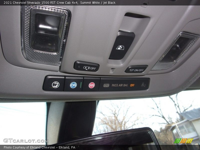 Summit White / Jet Black 2021 Chevrolet Silverado 1500 RST Crew Cab 4x4