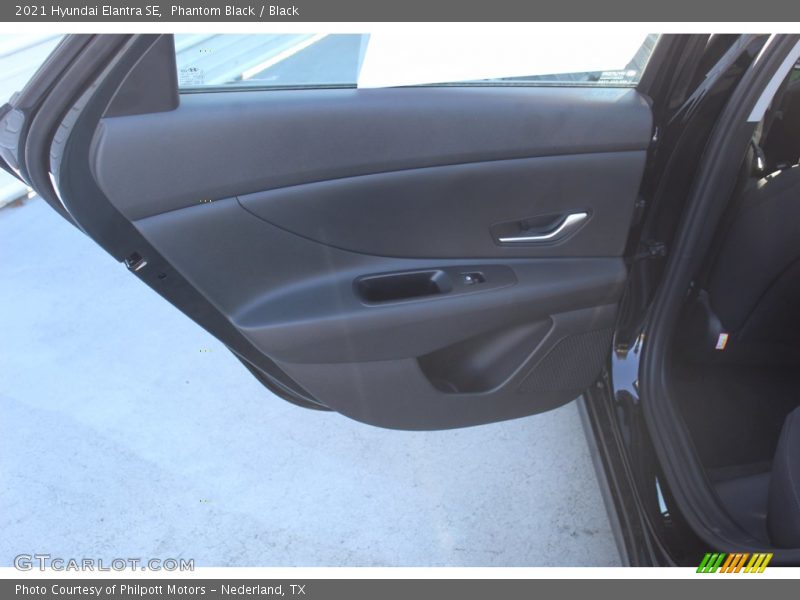Phantom Black / Black 2021 Hyundai Elantra SE