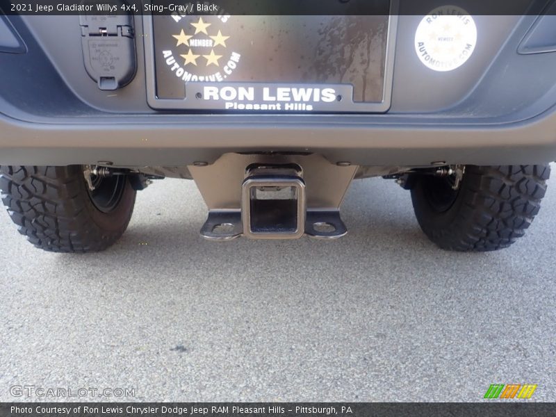 Sting-Gray / Black 2021 Jeep Gladiator Willys 4x4