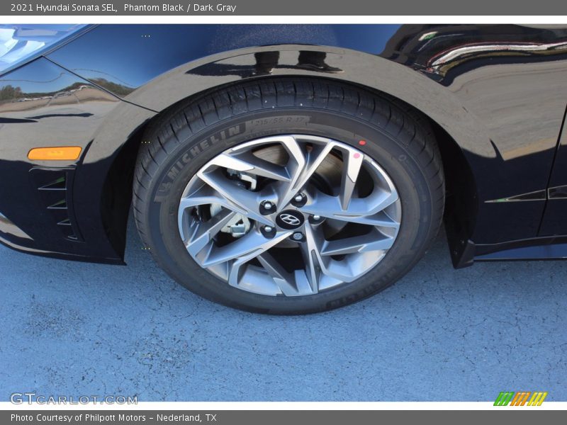 Phantom Black / Dark Gray 2021 Hyundai Sonata SEL