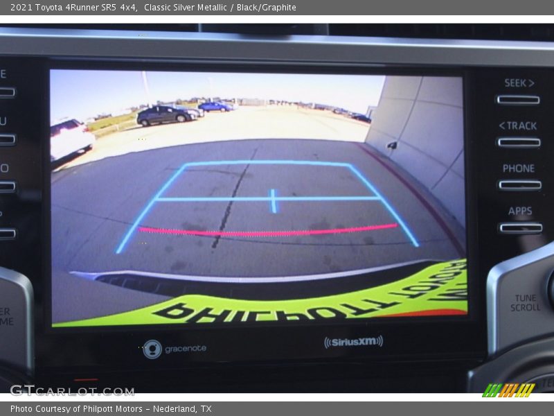 Classic Silver Metallic / Black/Graphite 2021 Toyota 4Runner SR5 4x4