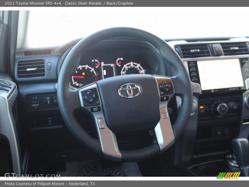 Classic Silver Metallic / Black/Graphite 2021 Toyota 4Runner SR5 4x4