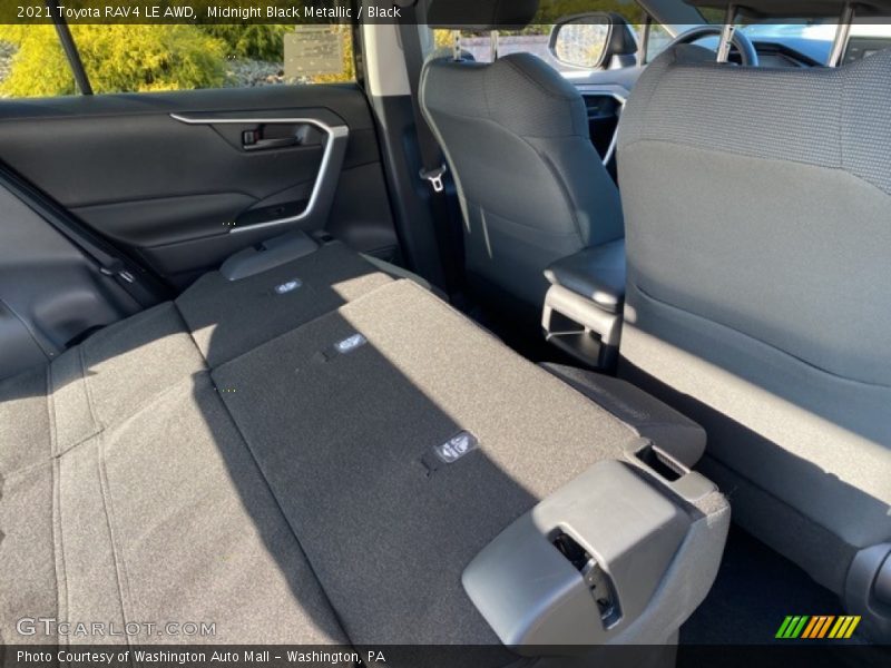 Midnight Black Metallic / Black 2021 Toyota RAV4 LE AWD