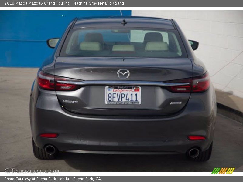 Machine Gray Metallic / Sand 2018 Mazda Mazda6 Grand Touring