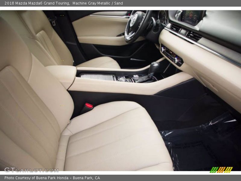 Machine Gray Metallic / Sand 2018 Mazda Mazda6 Grand Touring
