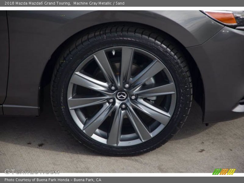 Machine Gray Metallic / Sand 2018 Mazda Mazda6 Grand Touring
