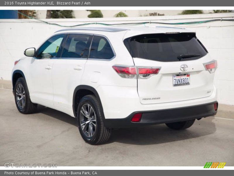 Blizzard Pearl / Ash 2016 Toyota Highlander XLE