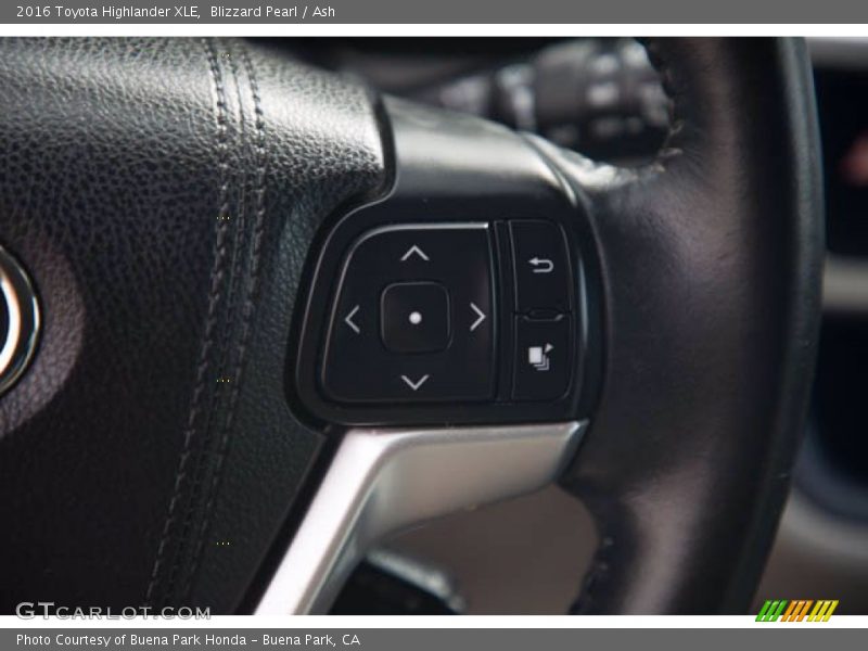 Blizzard Pearl / Ash 2016 Toyota Highlander XLE